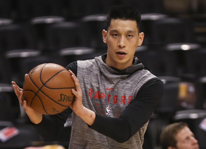 拉齐奥训练开放日，今晨单刀错失引欢呼，荷甲在即，控场能力受关注的简单介绍u8首页